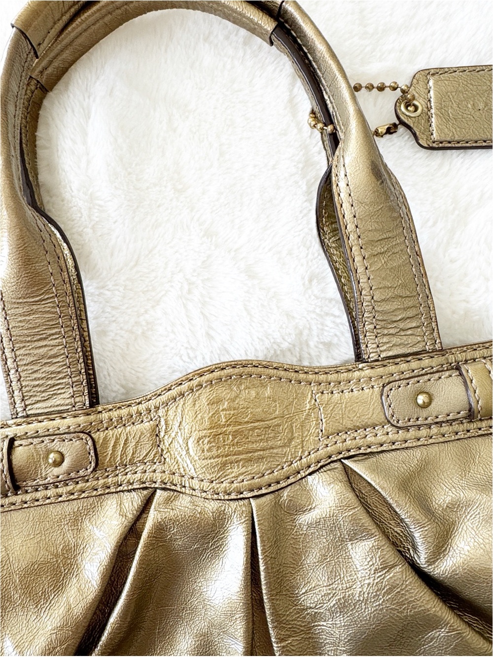 Vintage Y2K Coach Gold Patent Metallic Leather Satchel handbag Purse - Picture 2 of 9